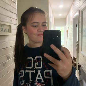 Meet your Posher, Mia